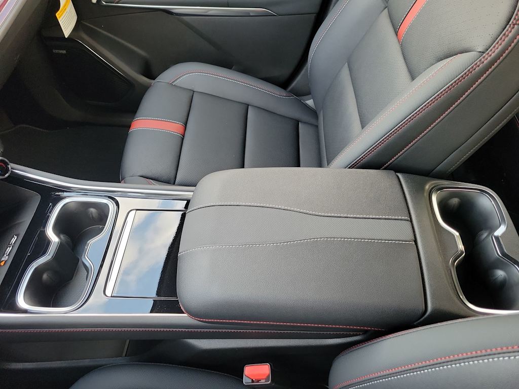 Thumbnail: 2026 Chevrolet Traverse - 16