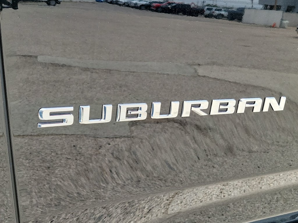 Thumbnail: 2026 Chevrolet Suburban - 5