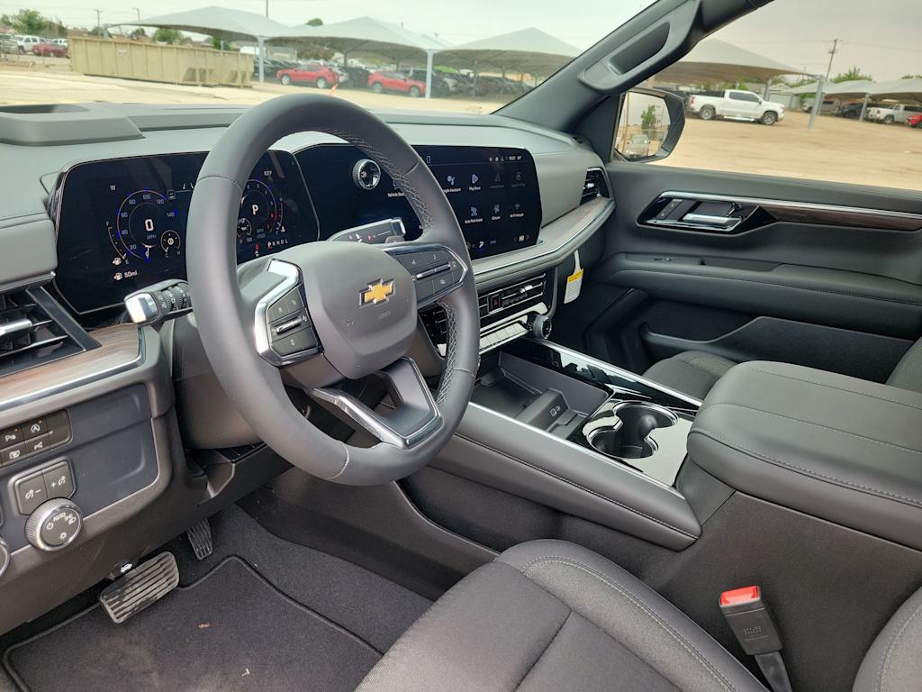 Thumbnail: 2026 Chevrolet Suburban - 2