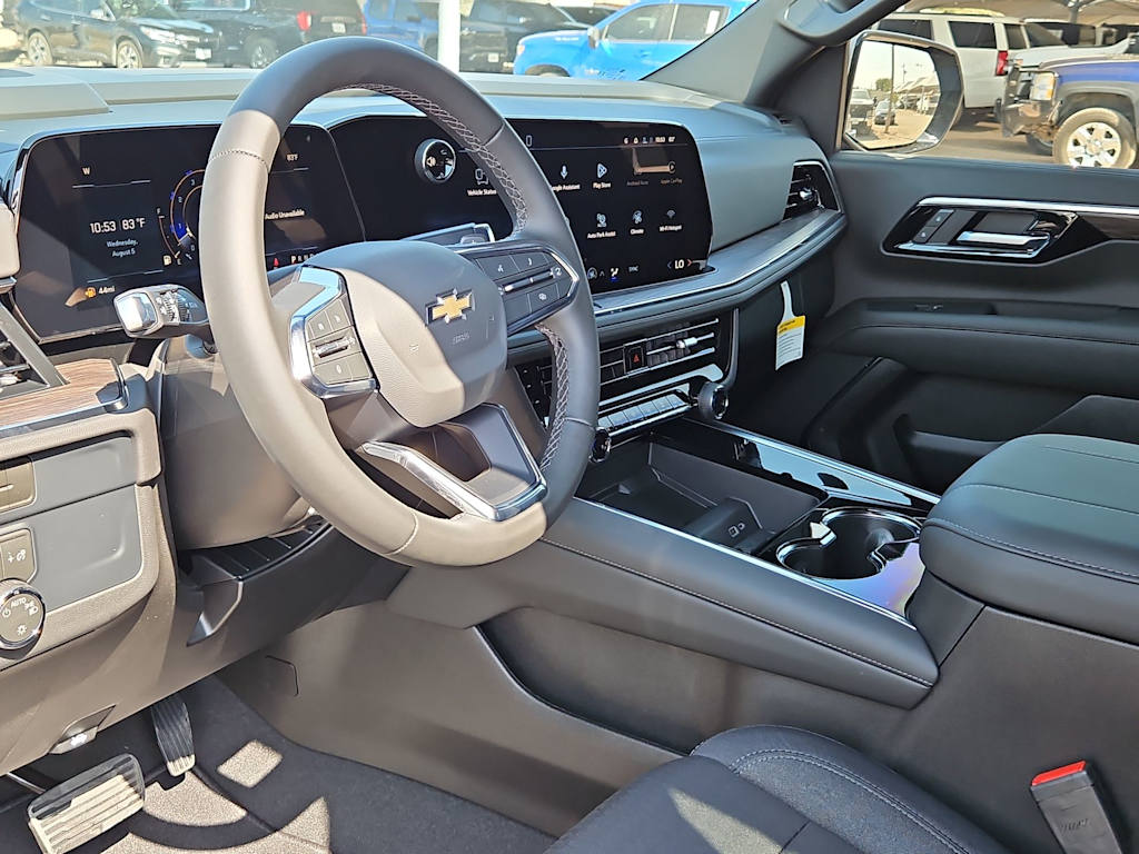 Thumbnail: 2026 Chevrolet Suburban - 2