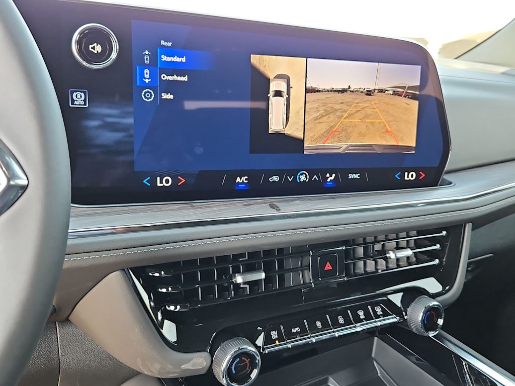 Thumbnail: 2026 Chevrolet Suburban - 15
