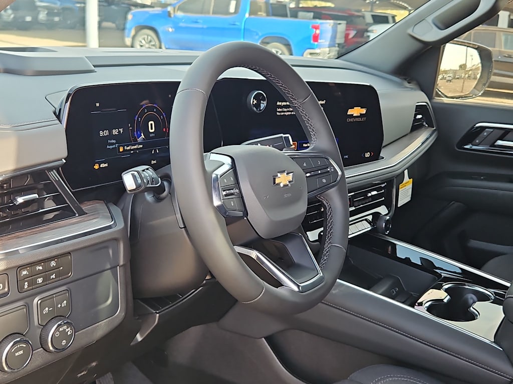 Thumbnail: 2026 Chevrolet Suburban - 2