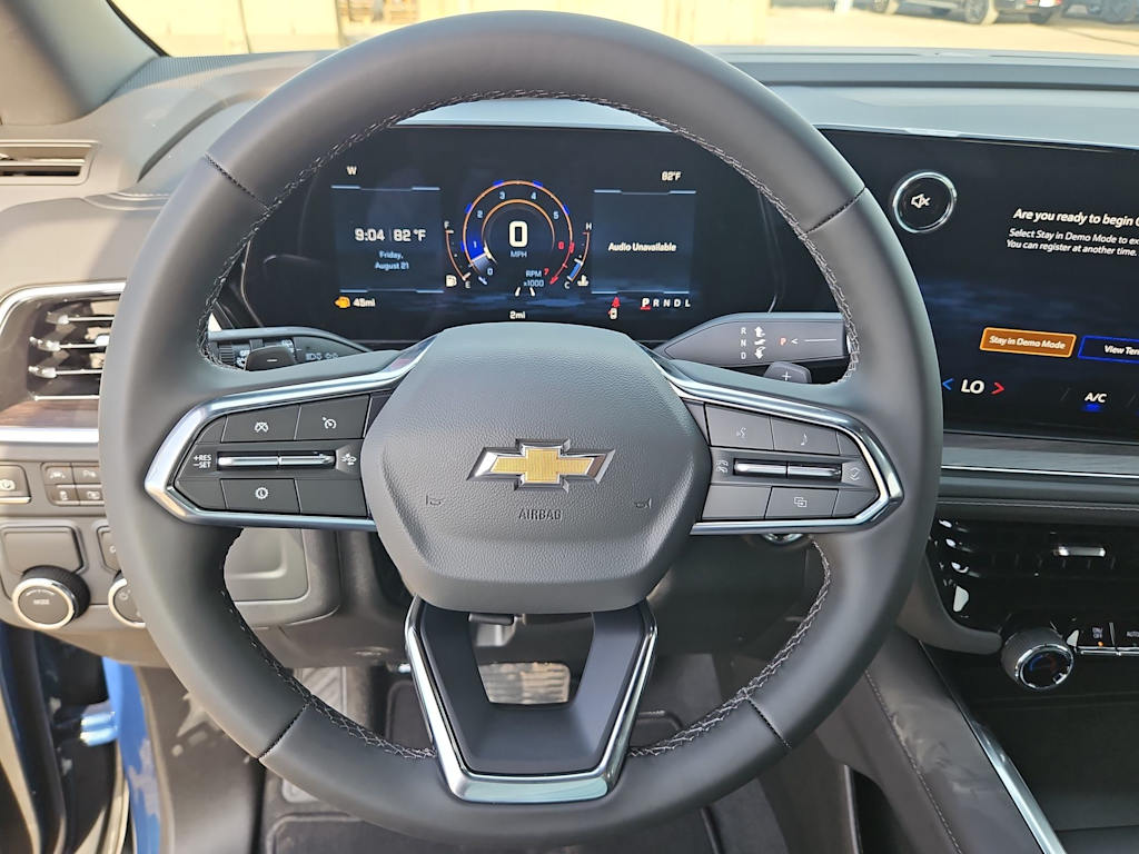 Thumbnail: 2026 Chevrolet Suburban - 14