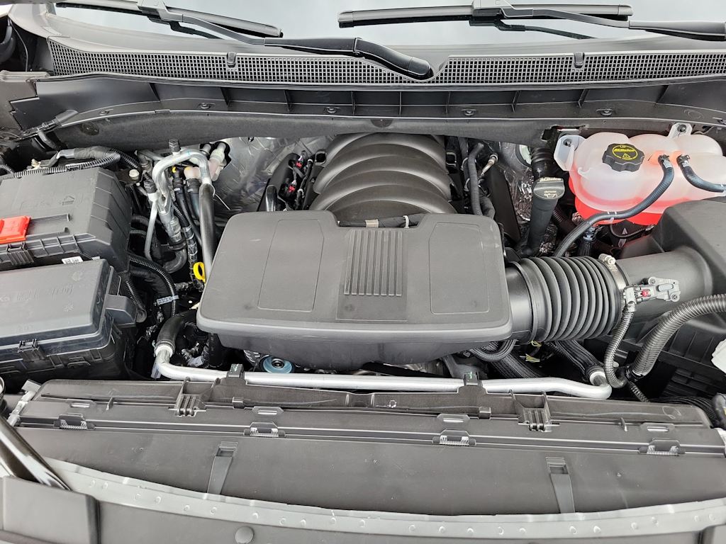 Thumbnail: 2026 Chevrolet Suburban - 7