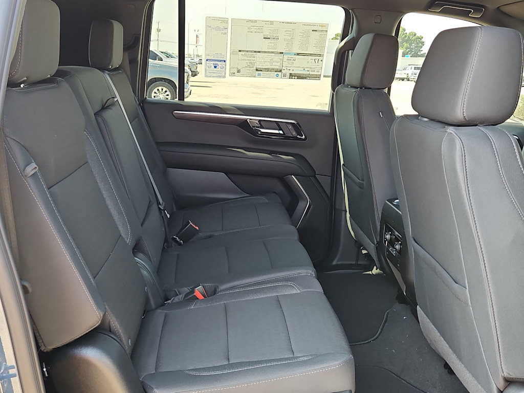 Thumbnail: 2026 Chevrolet Suburban - 24