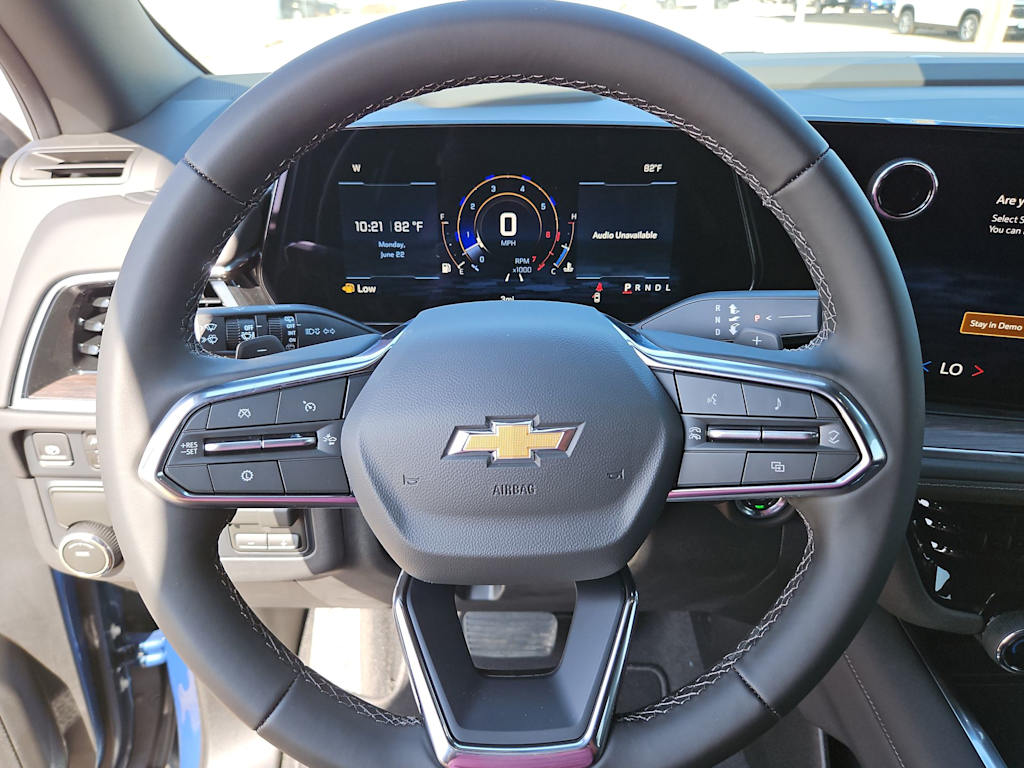 Thumbnail: 2026 Chevrolet Suburban - 14