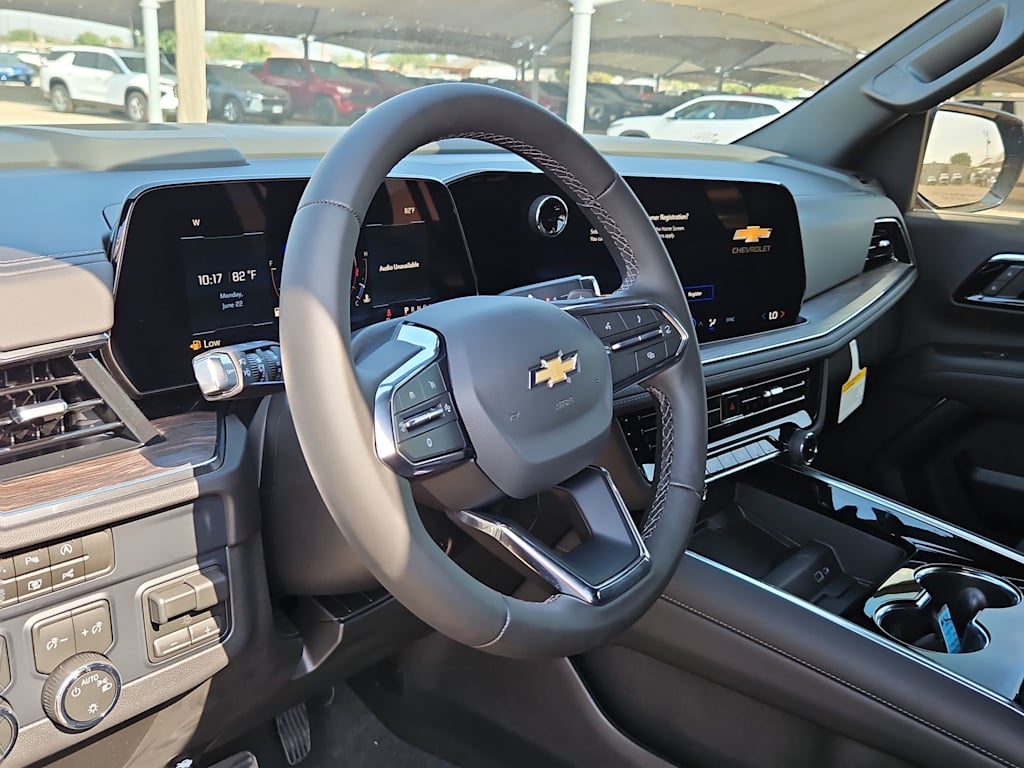 Thumbnail: 2026 Chevrolet Suburban - 2