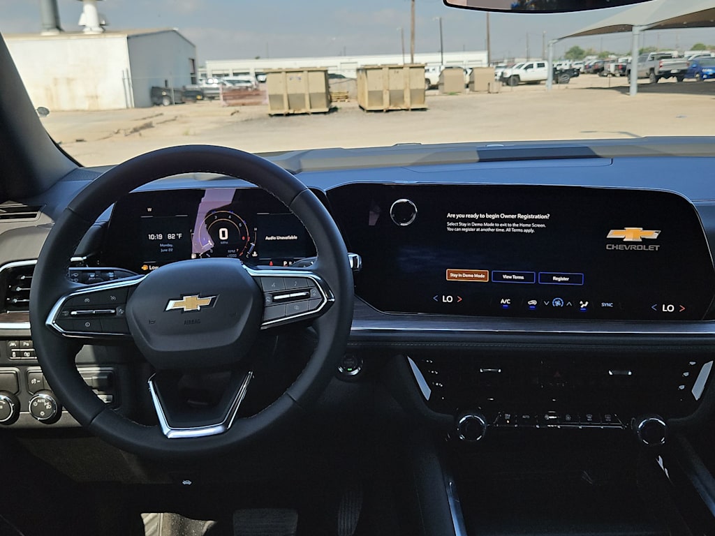 Thumbnail: 2026 Chevrolet Suburban - 10