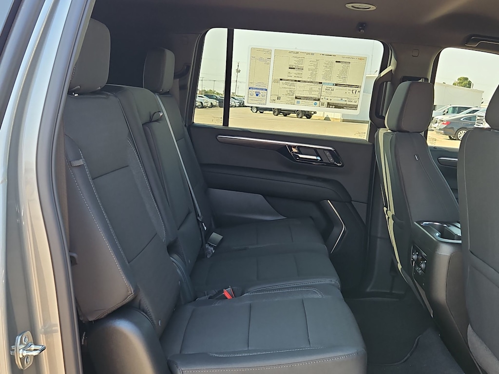 Thumbnail: 2026 Chevrolet Suburban - 24