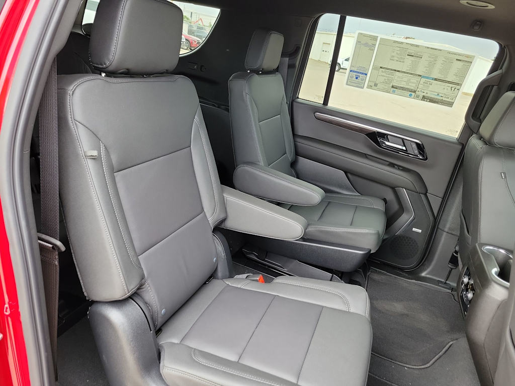 Thumbnail: 2026 Chevrolet Suburban - 20