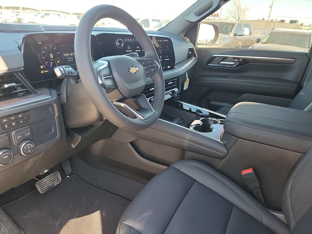 Thumbnail: 2026 Chevrolet Suburban - 2