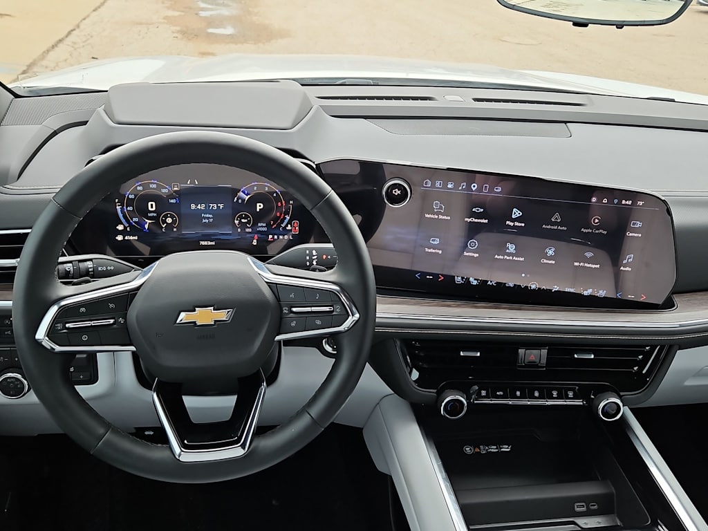 Thumbnail: 2025 Chevrolet Suburban - 10