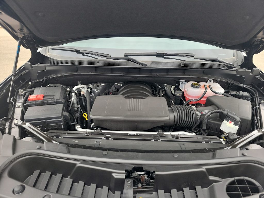 Thumbnail: 2025 Chevrolet Tahoe - 9