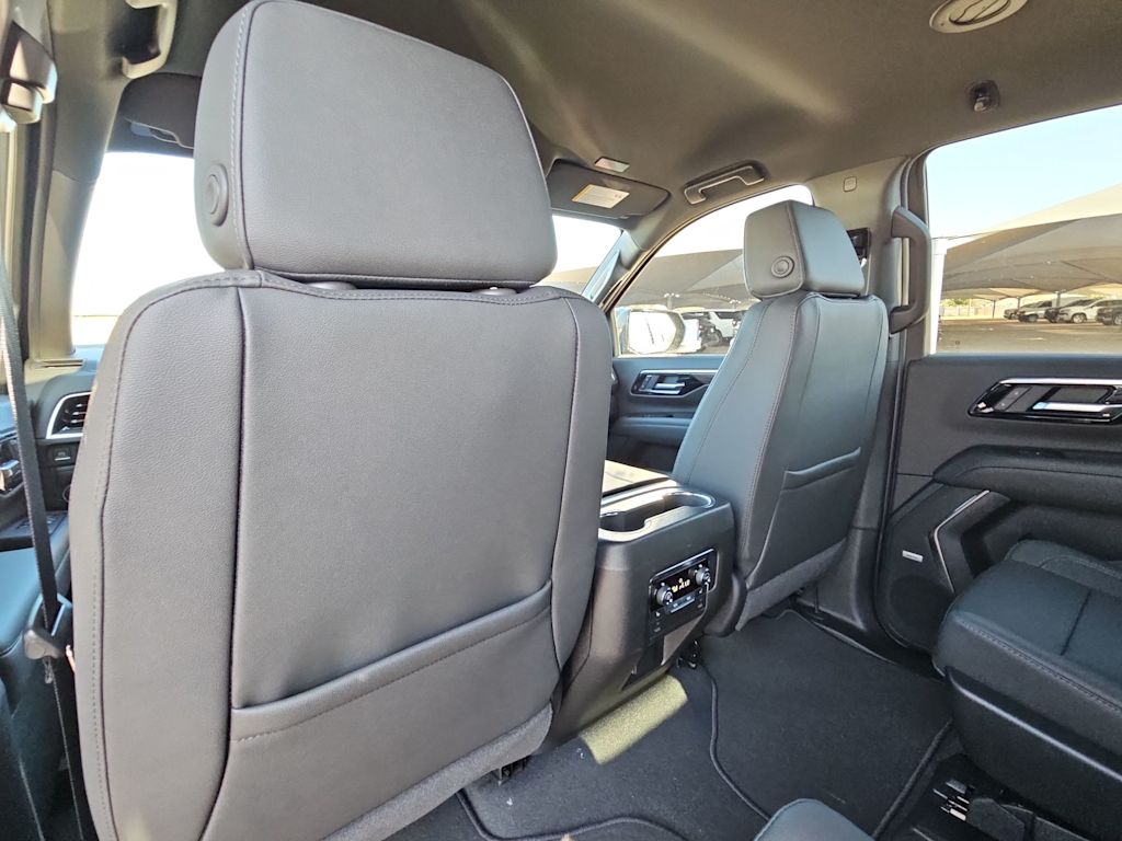 Thumbnail: 2026 Chevrolet Tahoe - 12