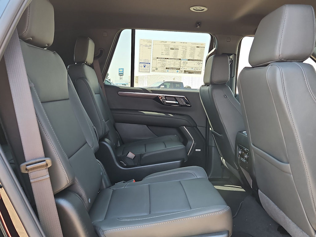 Thumbnail: 2026 Chevrolet Tahoe - 12
