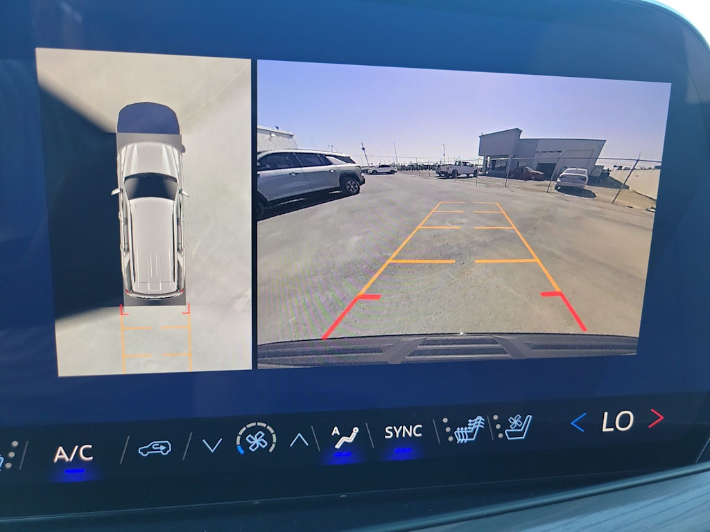 Thumbnail: 2026 Chevrolet Tahoe - 14