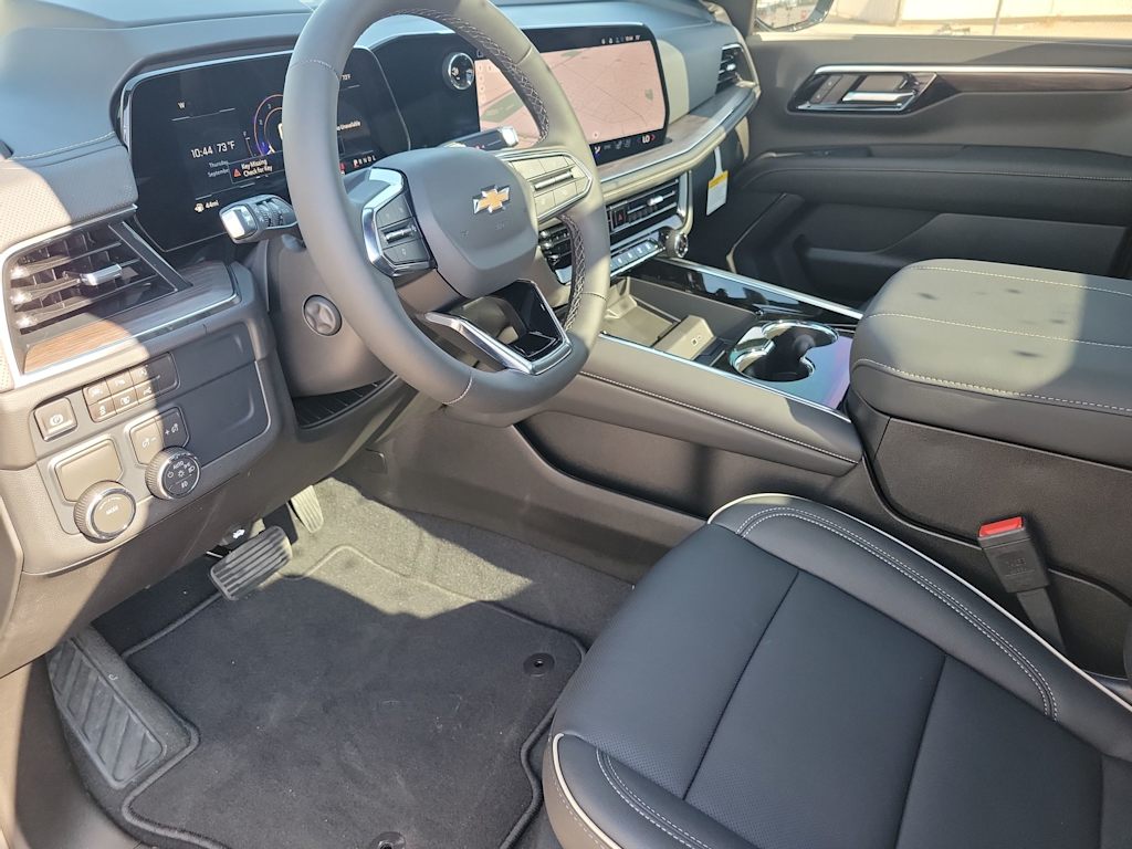 Thumbnail: 2026 Chevrolet Tahoe - 2