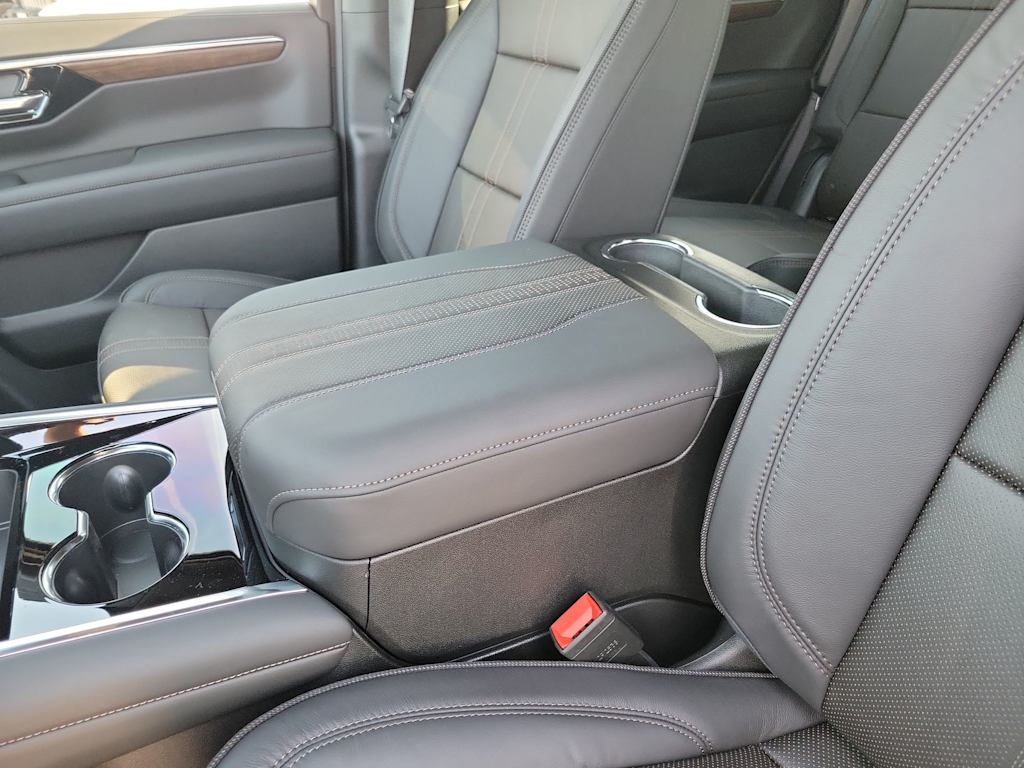 Thumbnail: 2025 Chevrolet Tahoe - 28