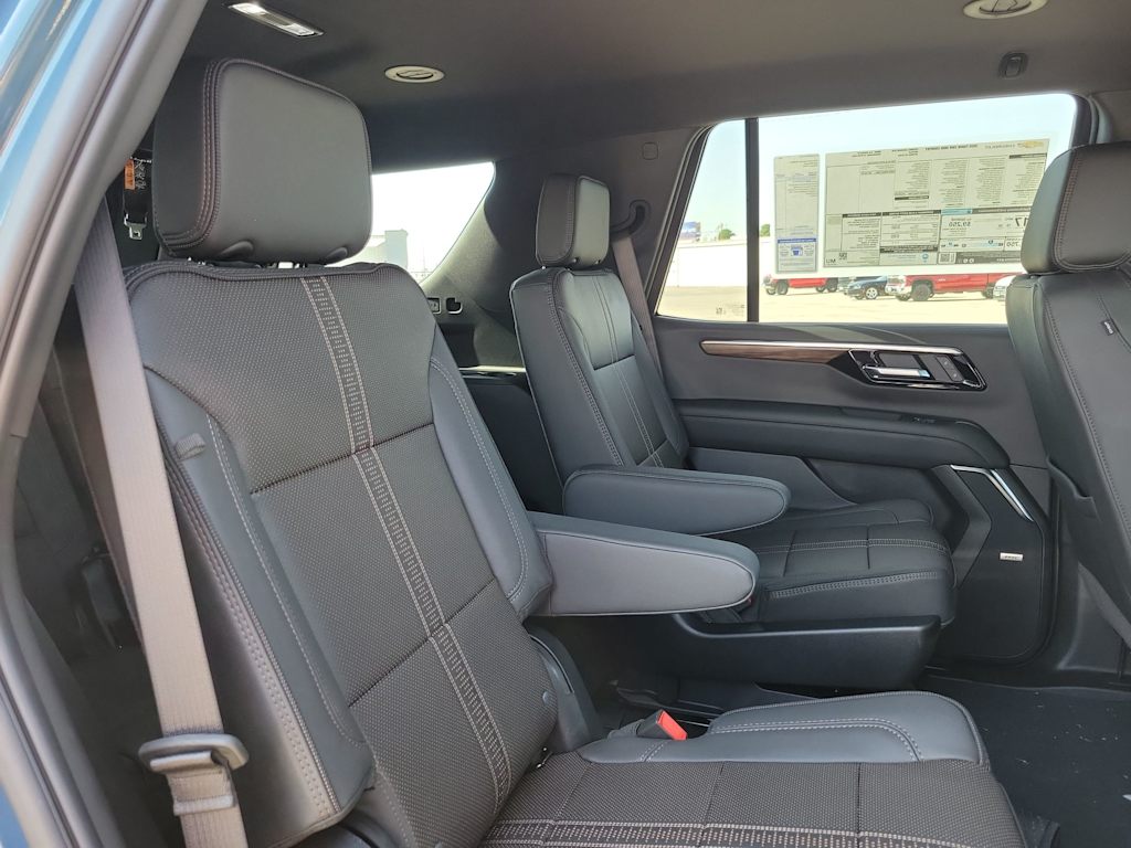 Thumbnail: 2025 Chevrolet Tahoe - 27