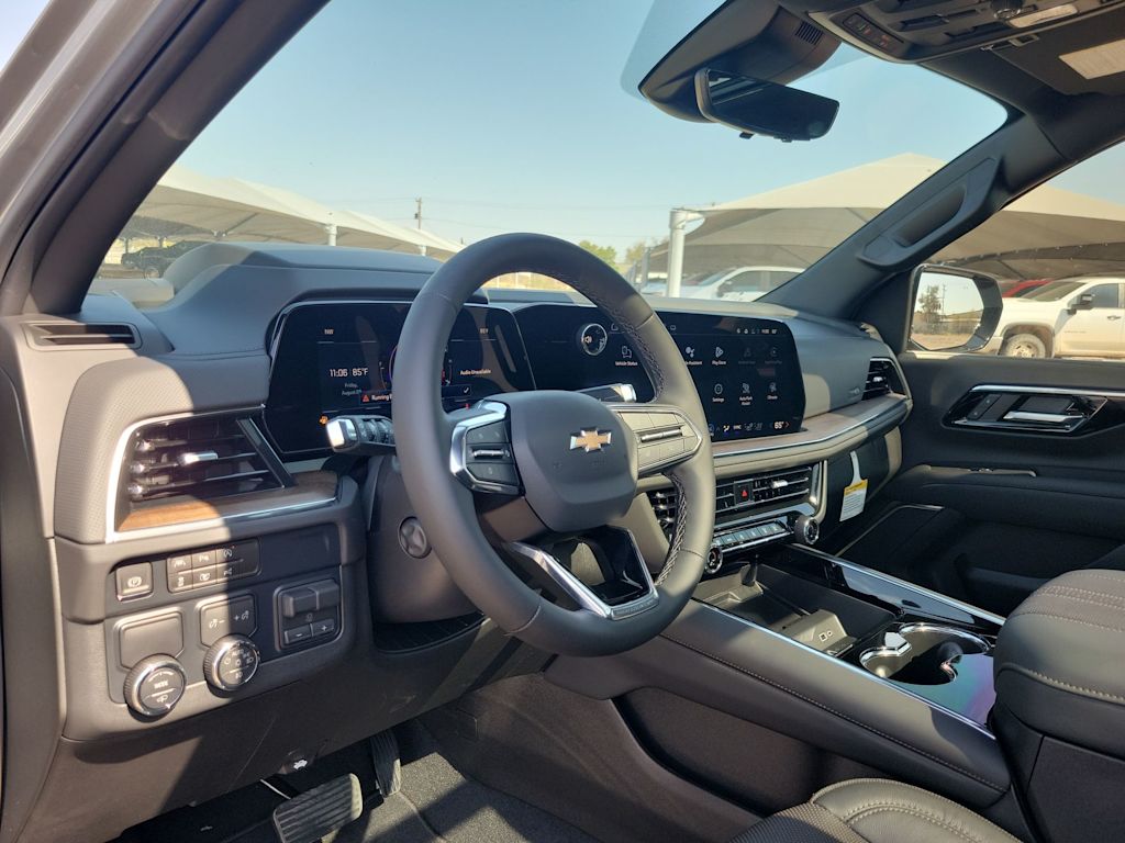 Thumbnail: 2025 Chevrolet Tahoe - 2