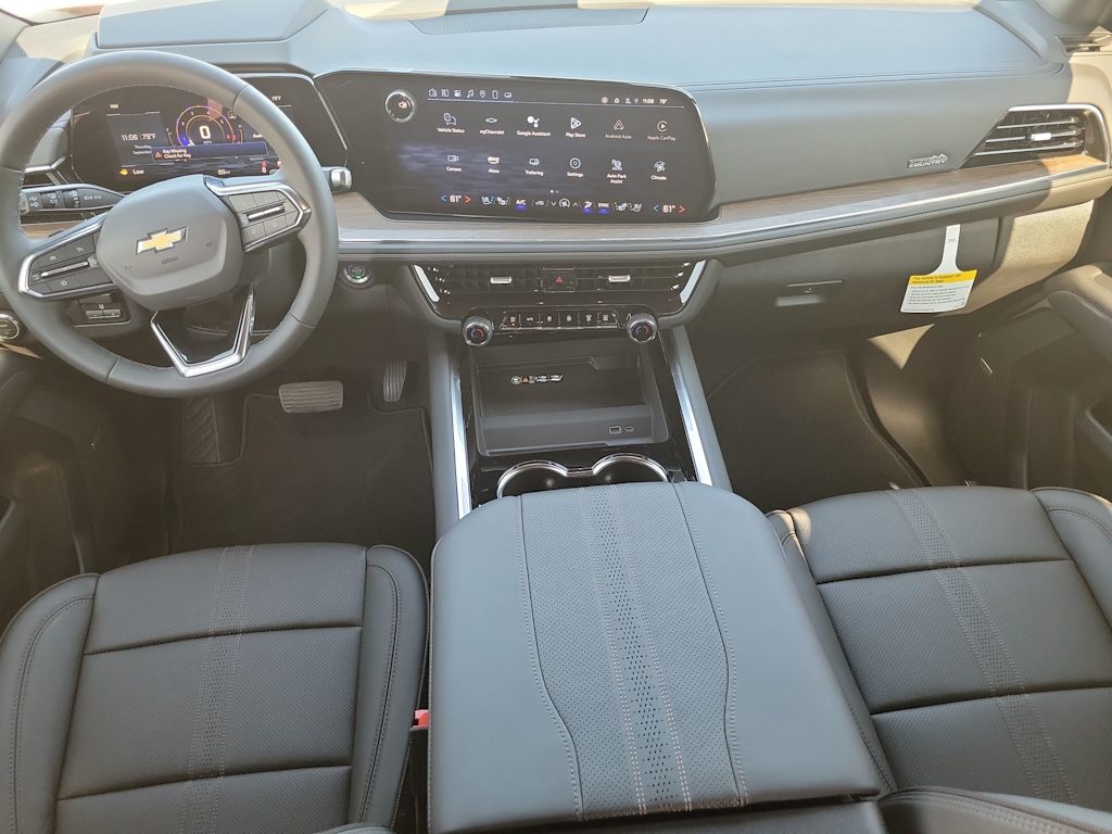 Thumbnail: 2025 Chevrolet Tahoe - 10