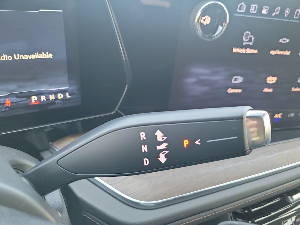 Thumbnail: 2025 Chevrolet Tahoe - 15