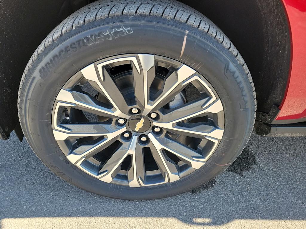 Thumbnail: 2025 Chevrolet Tahoe - 8