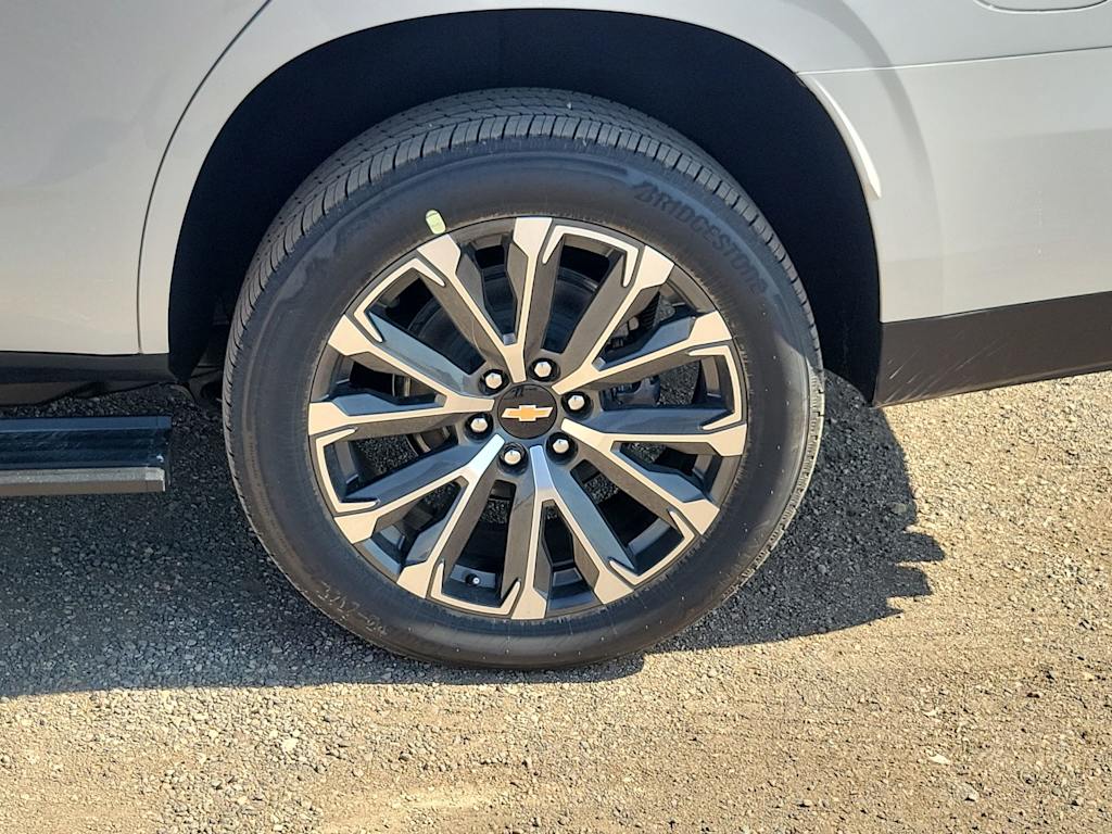 Thumbnail: 2025 Chevrolet Tahoe - 8