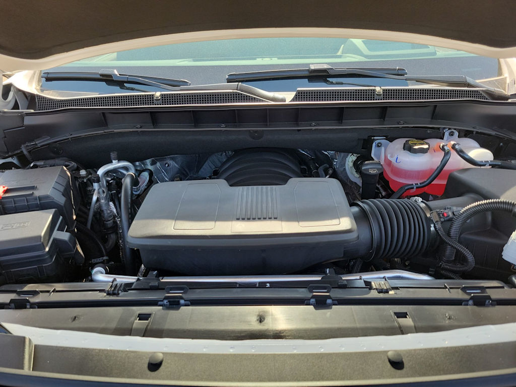 Thumbnail: 2025 Chevrolet Tahoe - 9