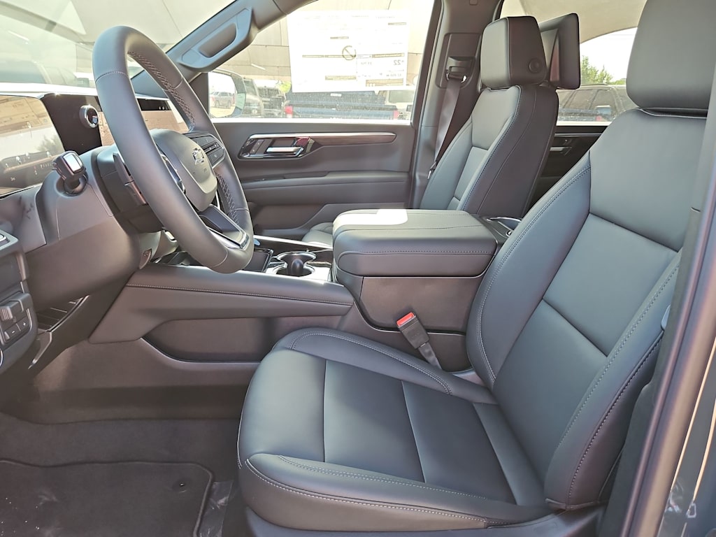 Thumbnail: 2026 Chevrolet Suburban - 11