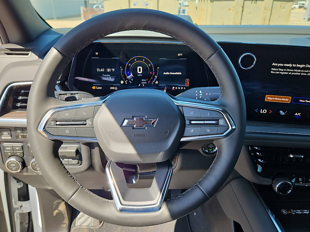 Thumbnail: 2026 Chevrolet Suburban - 14
