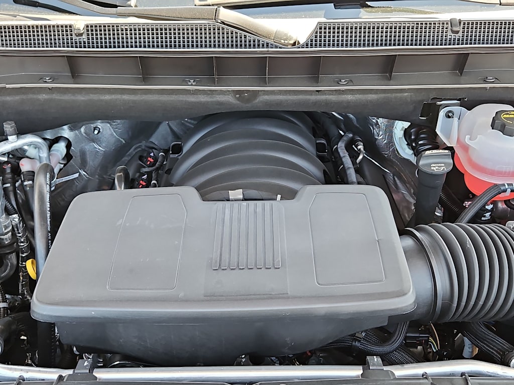 Thumbnail: 2026 Chevrolet Suburban - 9
