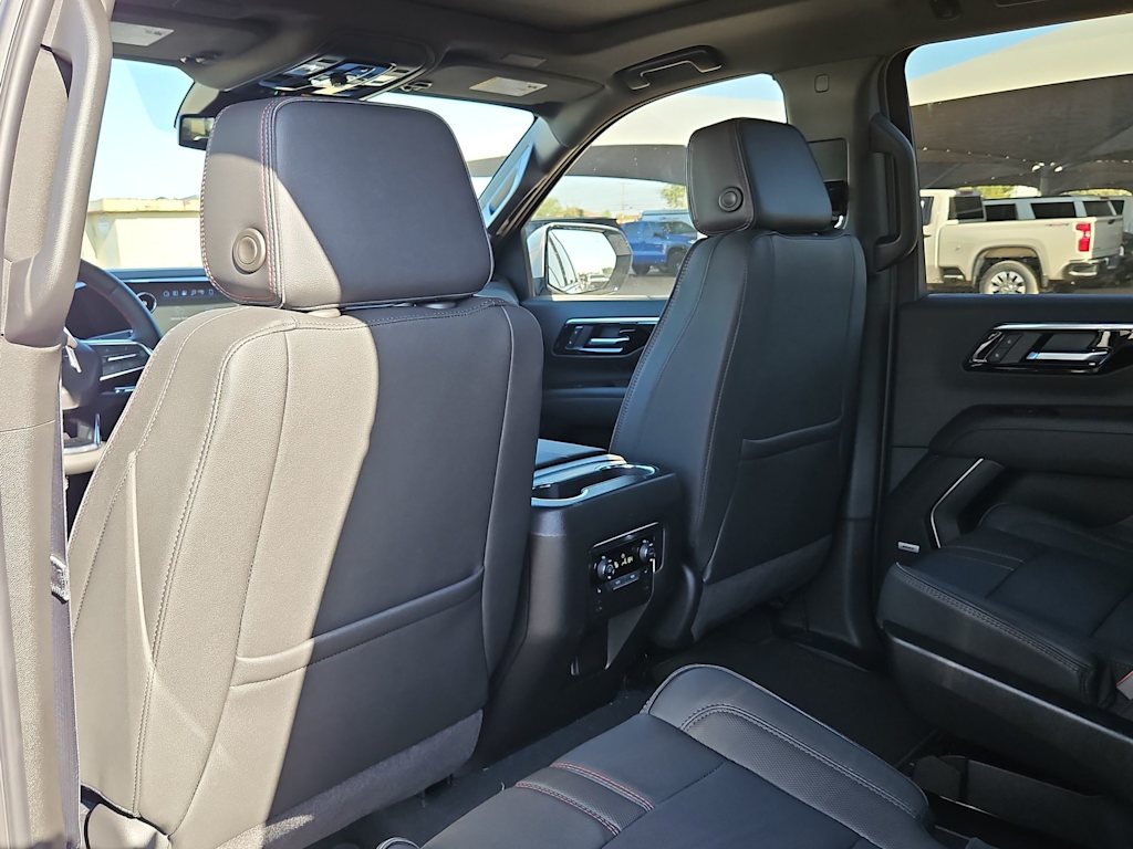 Thumbnail: 2026 Chevrolet Suburban - 13