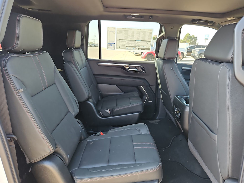 Thumbnail: 2026 Chevrolet Suburban - 23