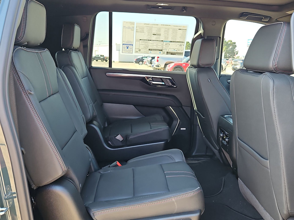 Thumbnail: 2026 Chevrolet Suburban - 24