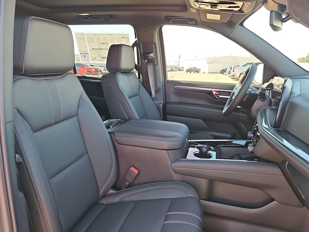 Thumbnail: 2026 Chevrolet Suburban - 12