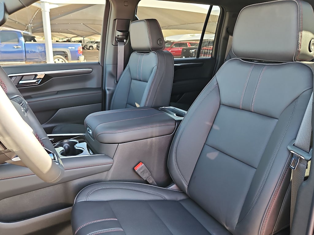 Thumbnail: 2026 Chevrolet Suburban - 11
