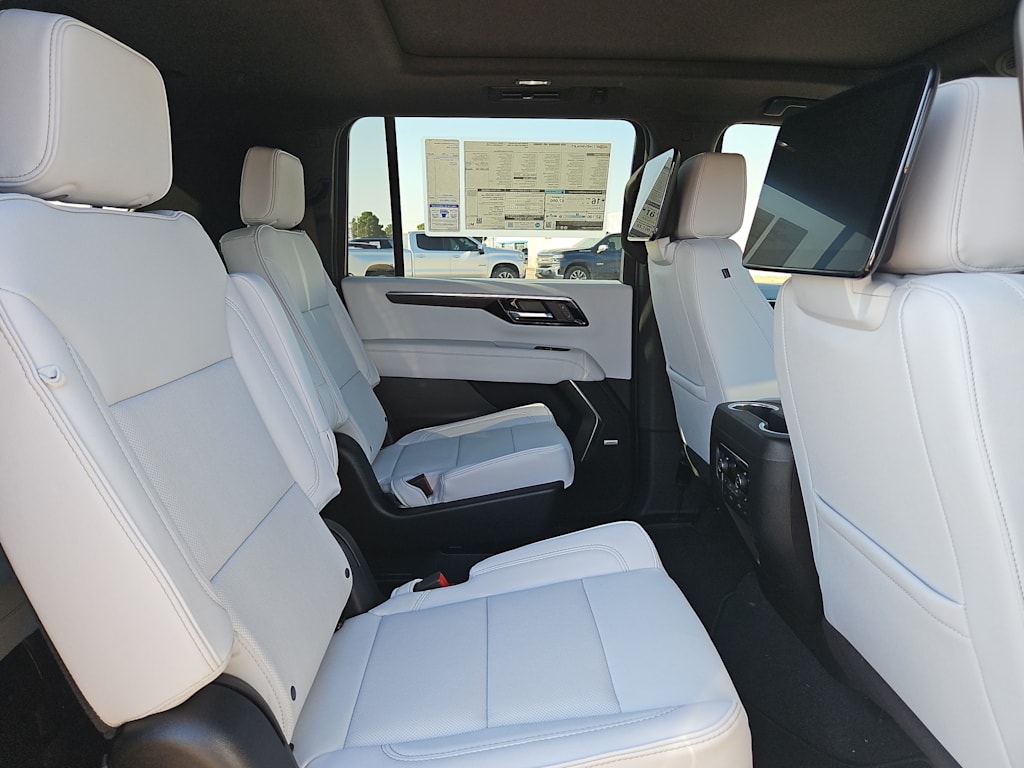 Thumbnail: 2026 Chevrolet Suburban - 13