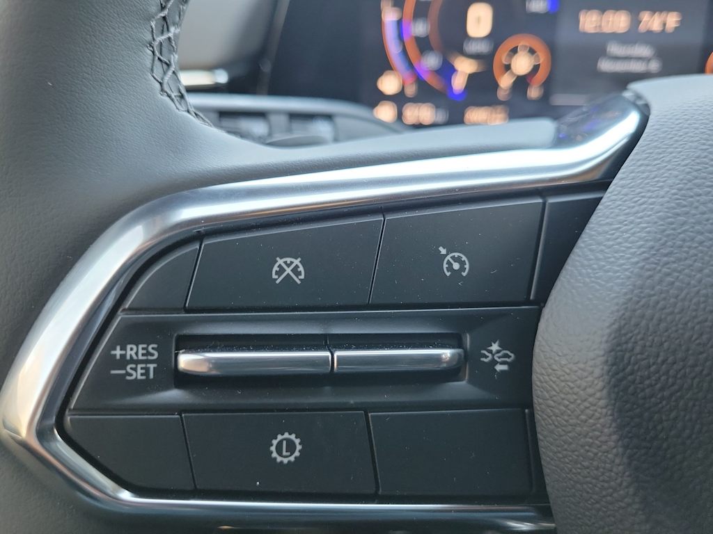 Thumbnail: 2025 Chevrolet Suburban - 28