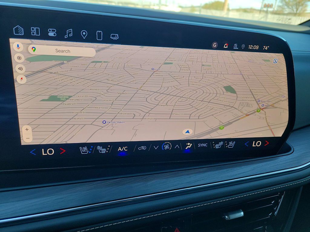 Thumbnail: 2025 Chevrolet Suburban - 29