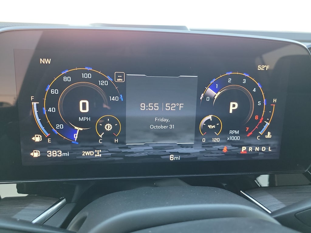 Thumbnail: 2025 Chevrolet Suburban - 27