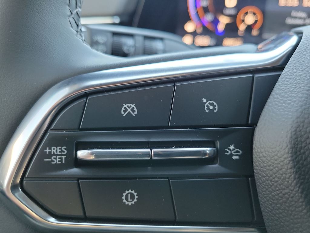 Thumbnail: 2025 Chevrolet Suburban - 28