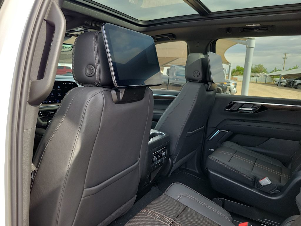 Thumbnail: 2025 Chevrolet Suburban - 13