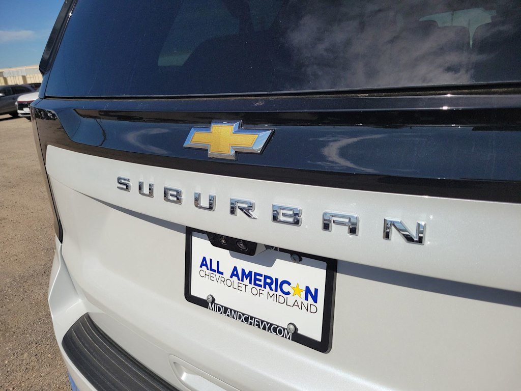 Thumbnail: 2025 Chevrolet Suburban - 7