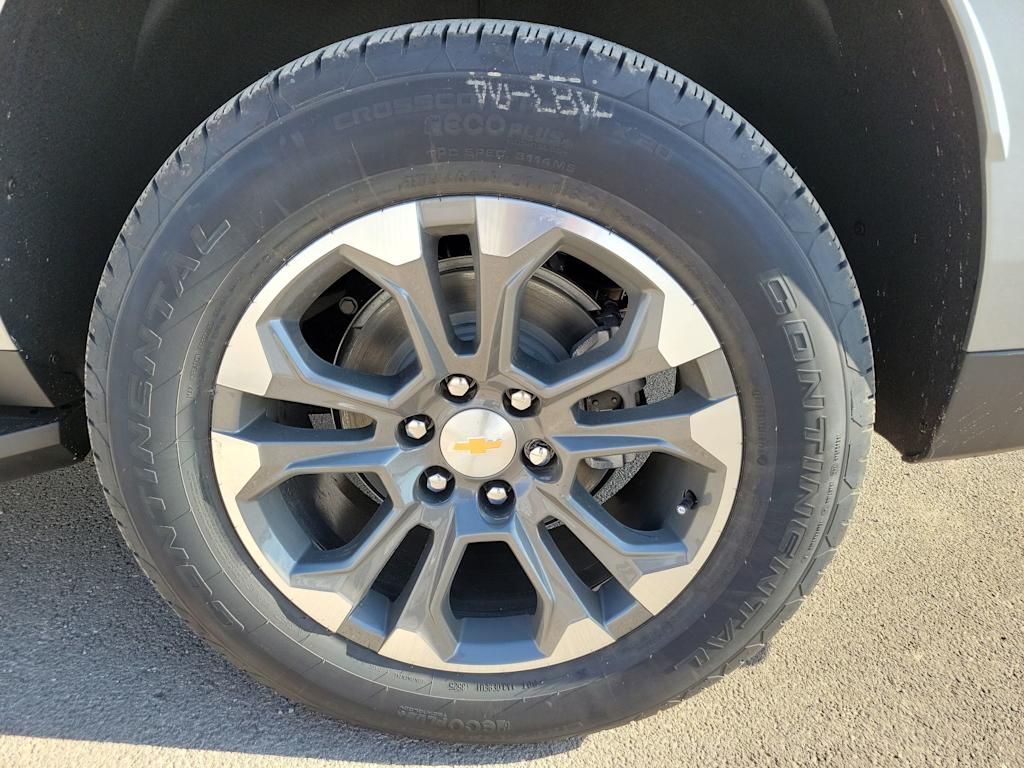 Thumbnail: 2026 Chevrolet Tahoe - 8