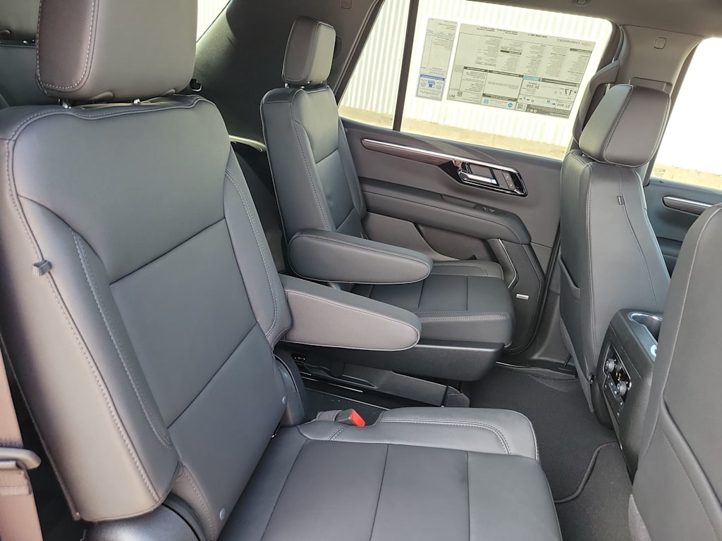 Thumbnail: 2026 Chevrolet Tahoe - 13