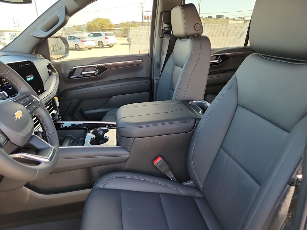 Thumbnail: 2026 Chevrolet Tahoe - 11