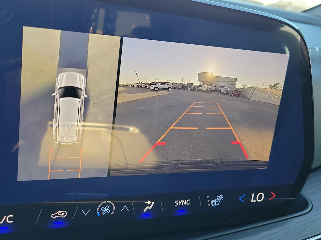 Thumbnail: 2026 Chevrolet Tahoe - 14