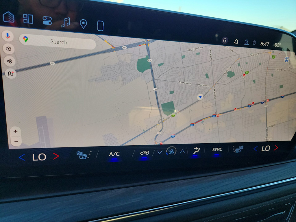 Thumbnail: 2026 Chevrolet Tahoe - 29