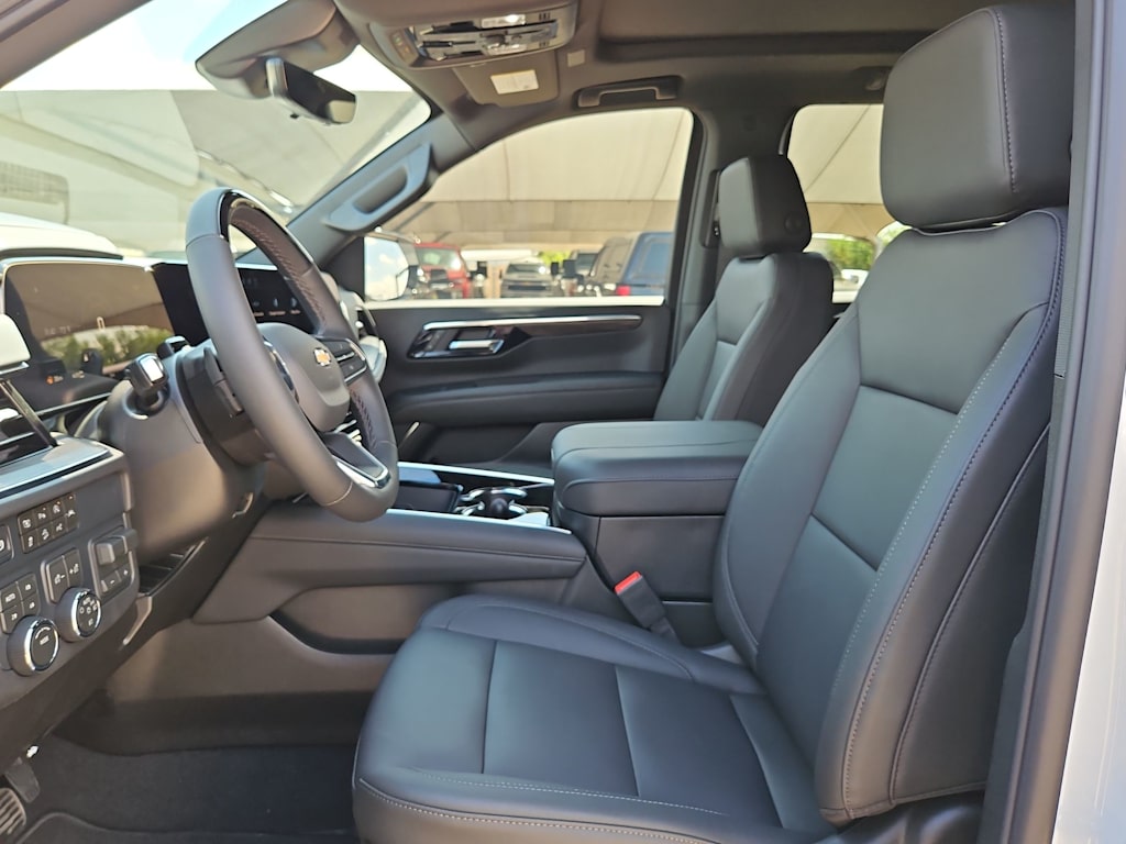 Thumbnail: 2026 Chevrolet Tahoe - 11
